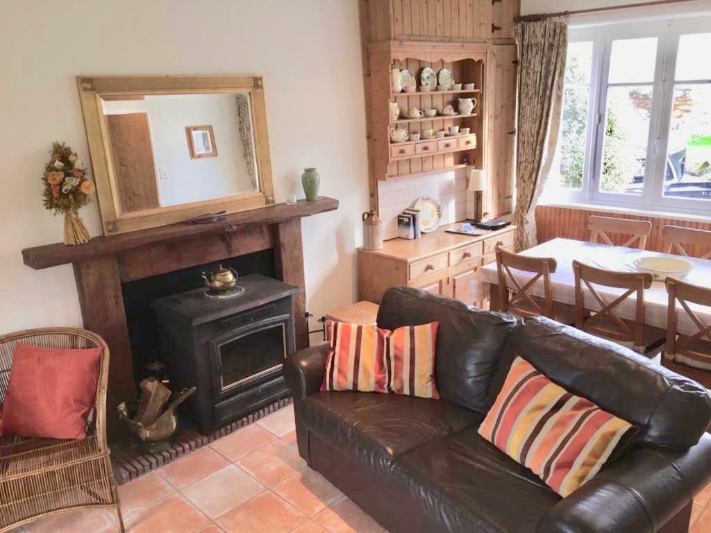 Clara, Clement & Nelle - Character Cottages Jugon-les-Lacs Екстериор снимка